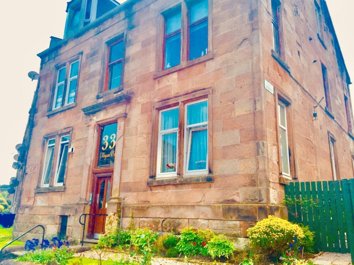 Ferienwohnung The Lion'S Den On Royal Street Gourock Exterior foto